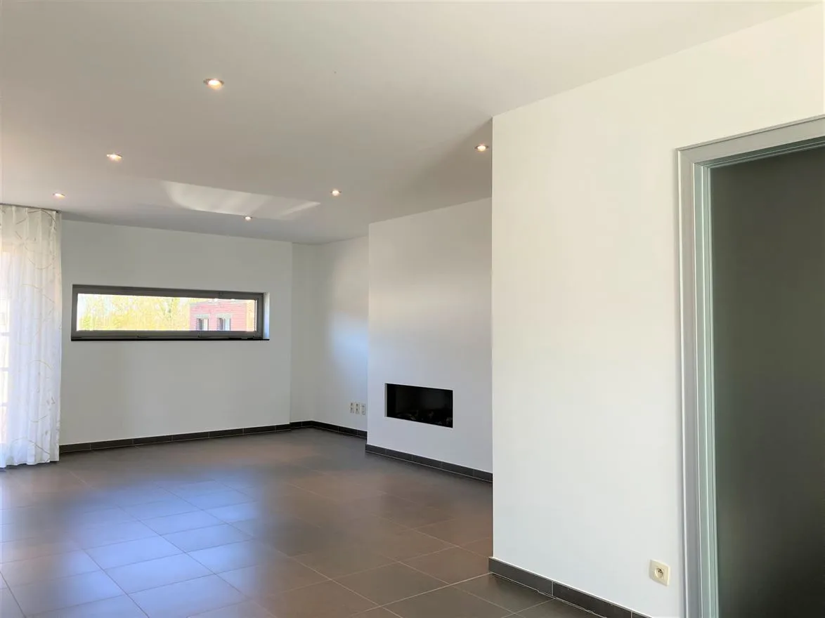 Apartment For Rent - 2200 HERENTALS BE Image 2